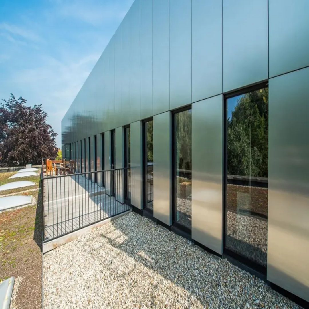 The MOQ Dilemma: Balancing Inventory and Custom Orders for Aluminum Composite Panels
