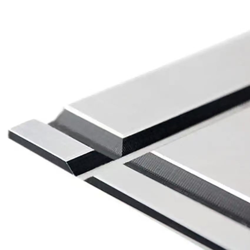 The Perfect Groove Depth: A Practical Test Method for Zero-Crack Alucobond Folding